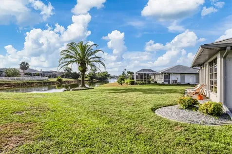 25 Bunker Court Rotonda West FL 33947