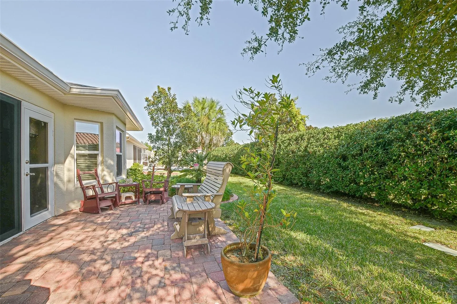 10158 Julia Isles Avenue Oxford FL 34484