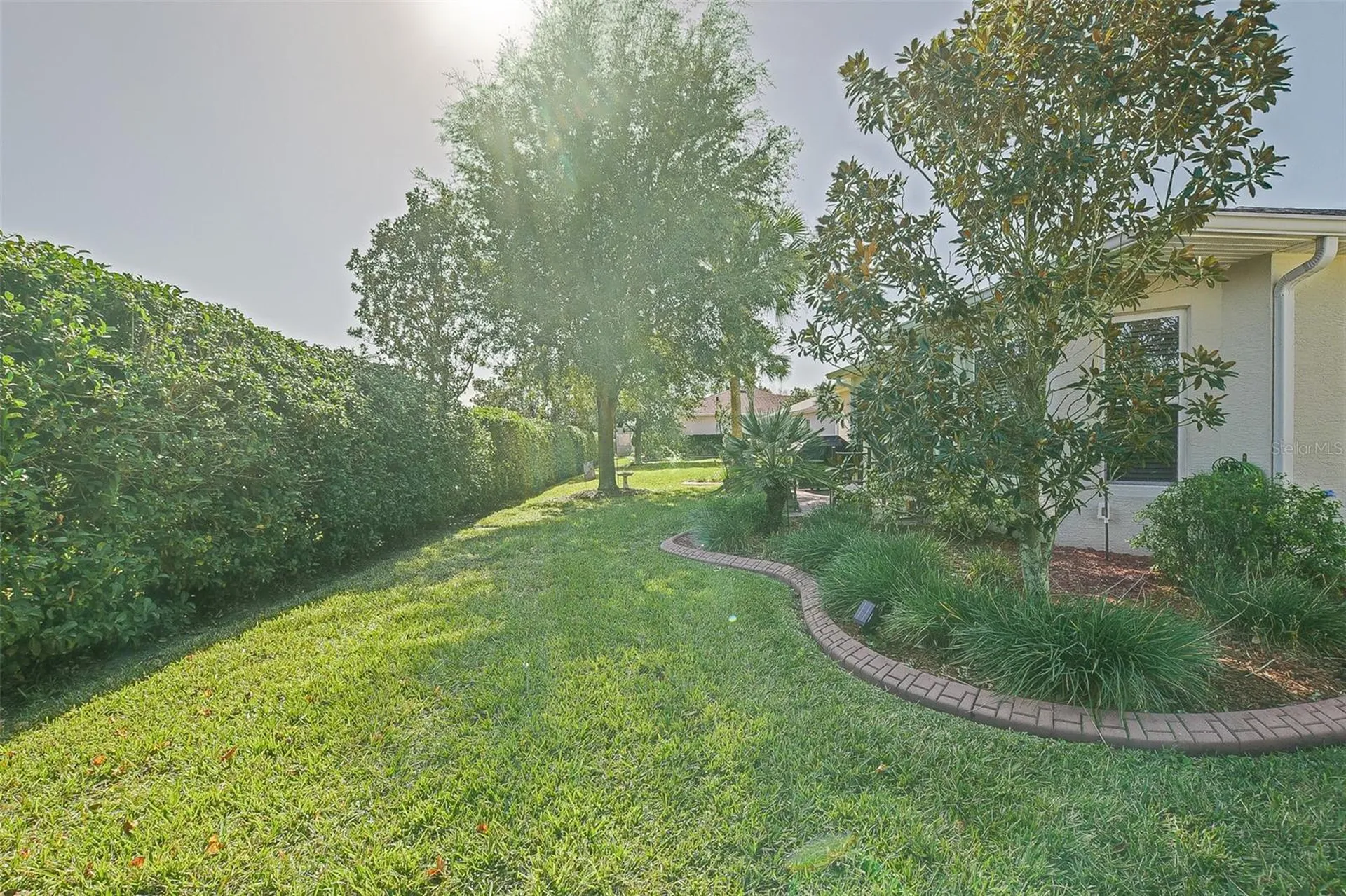 10158 Julia Isles Avenue Oxford FL 34484