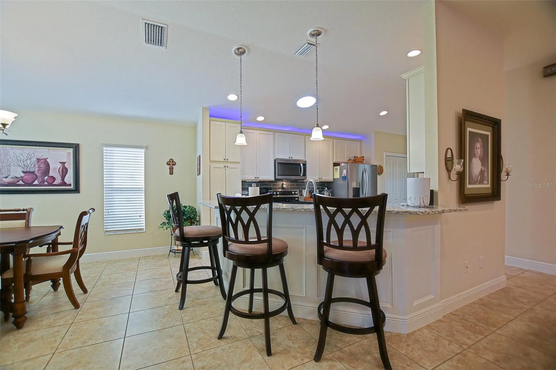 10158 Julia Isles Avenue Oxford FL 34484