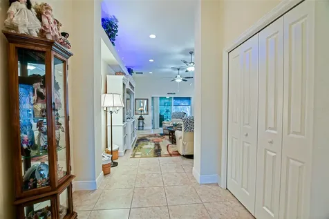 10158 Julia Isles Avenue Oxford FL 34484