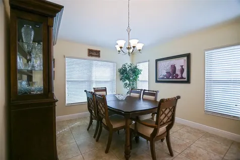 10158 Julia Isles Avenue Oxford FL 34484