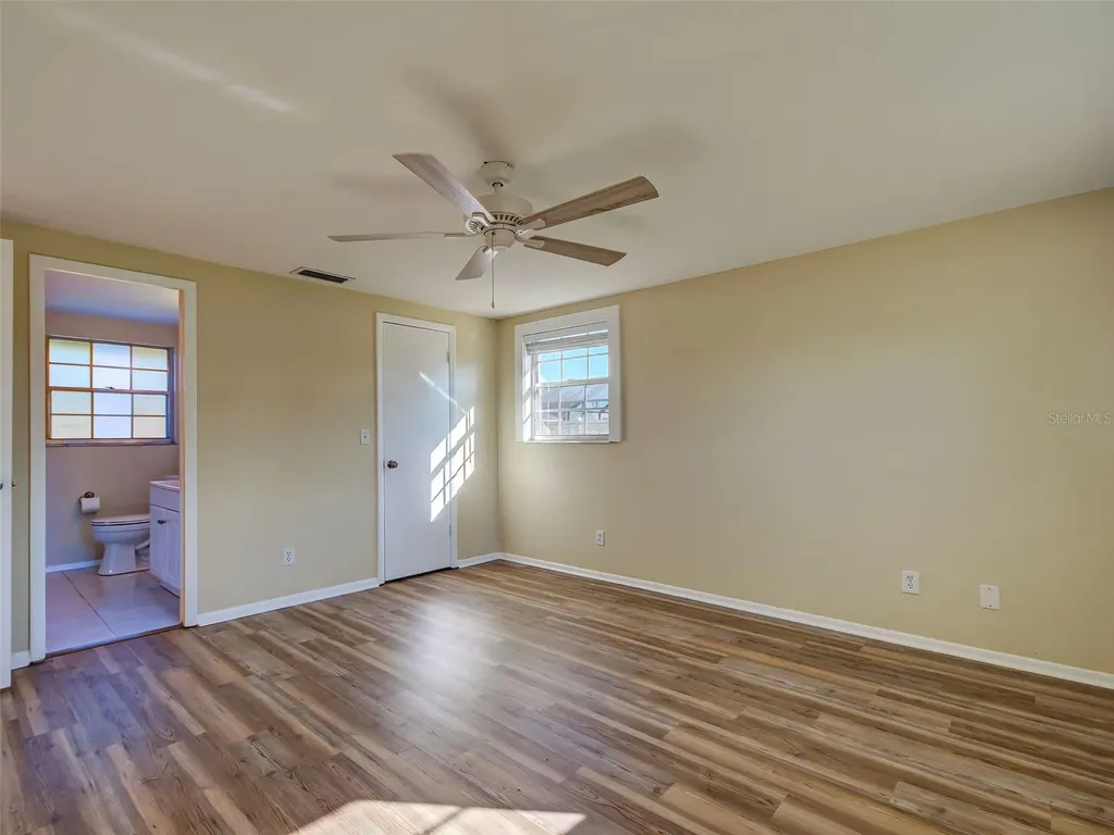 1330 Buereau Road Englewood FL 34223
