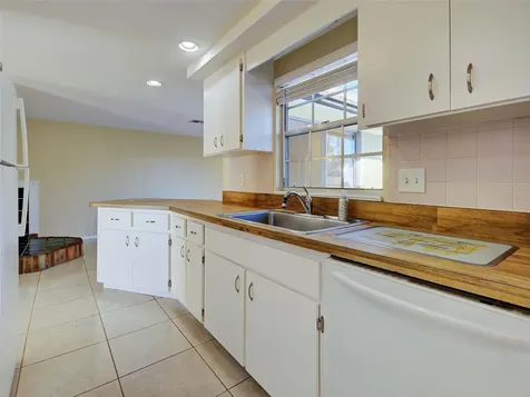 1330 Buereau Road Englewood FL 34223