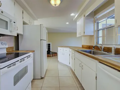 1330 Buereau Road Englewood FL 34223