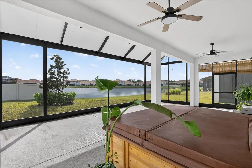 17316 Scuba Crest Street Wimauma FL 33598