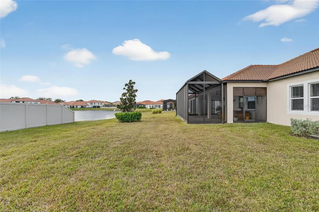 17316 Scuba Crest Street Wimauma FL 33598