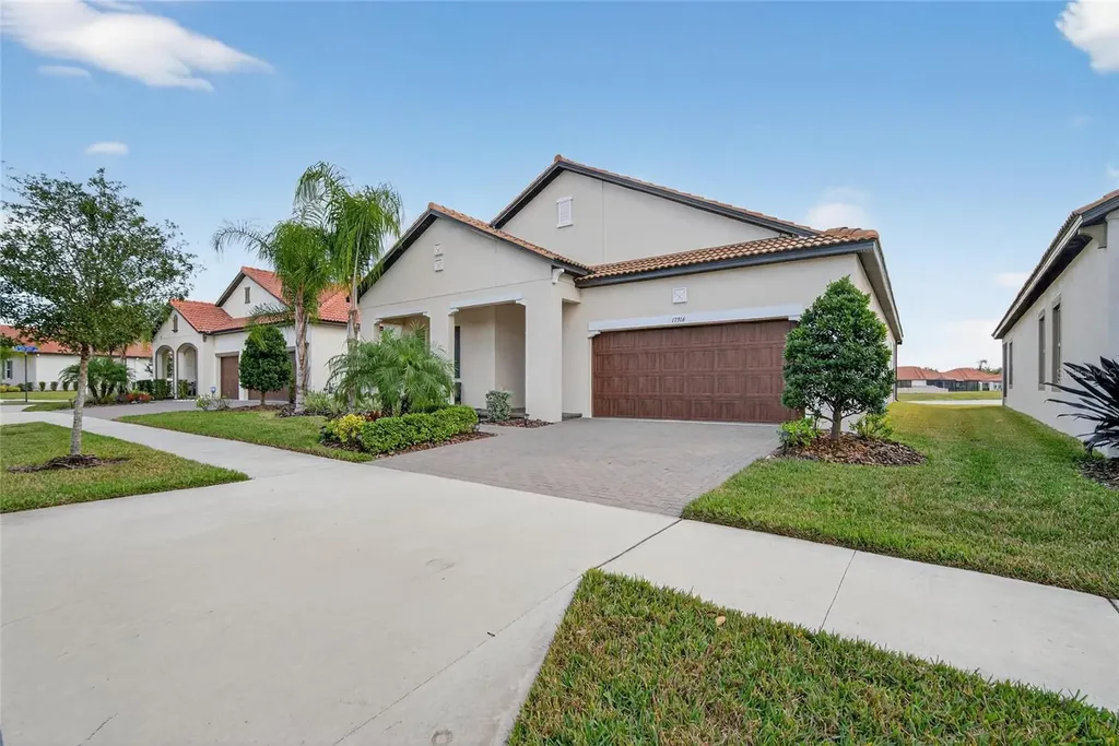 17316 Scuba Crest Street Wimauma FL 33598