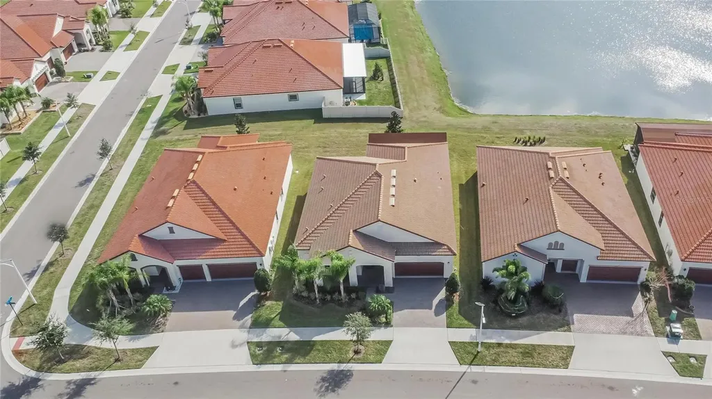 17316 Scuba Crest Street Wimauma FL 33598