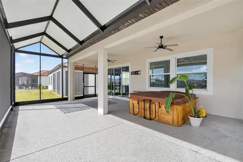 17316 Scuba Crest Street Wimauma FL 33598