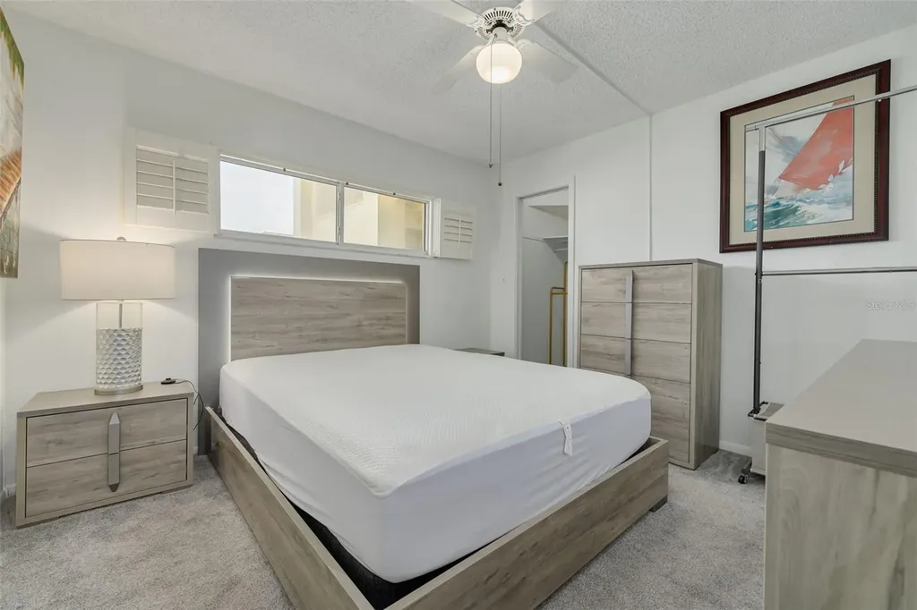 4525 Cove Circle St Petersburg FL 33708