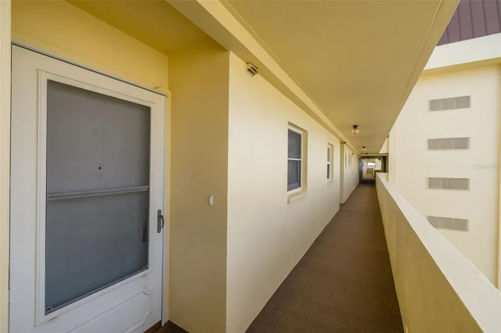 4525 Cove Circle St Petersburg FL 33708