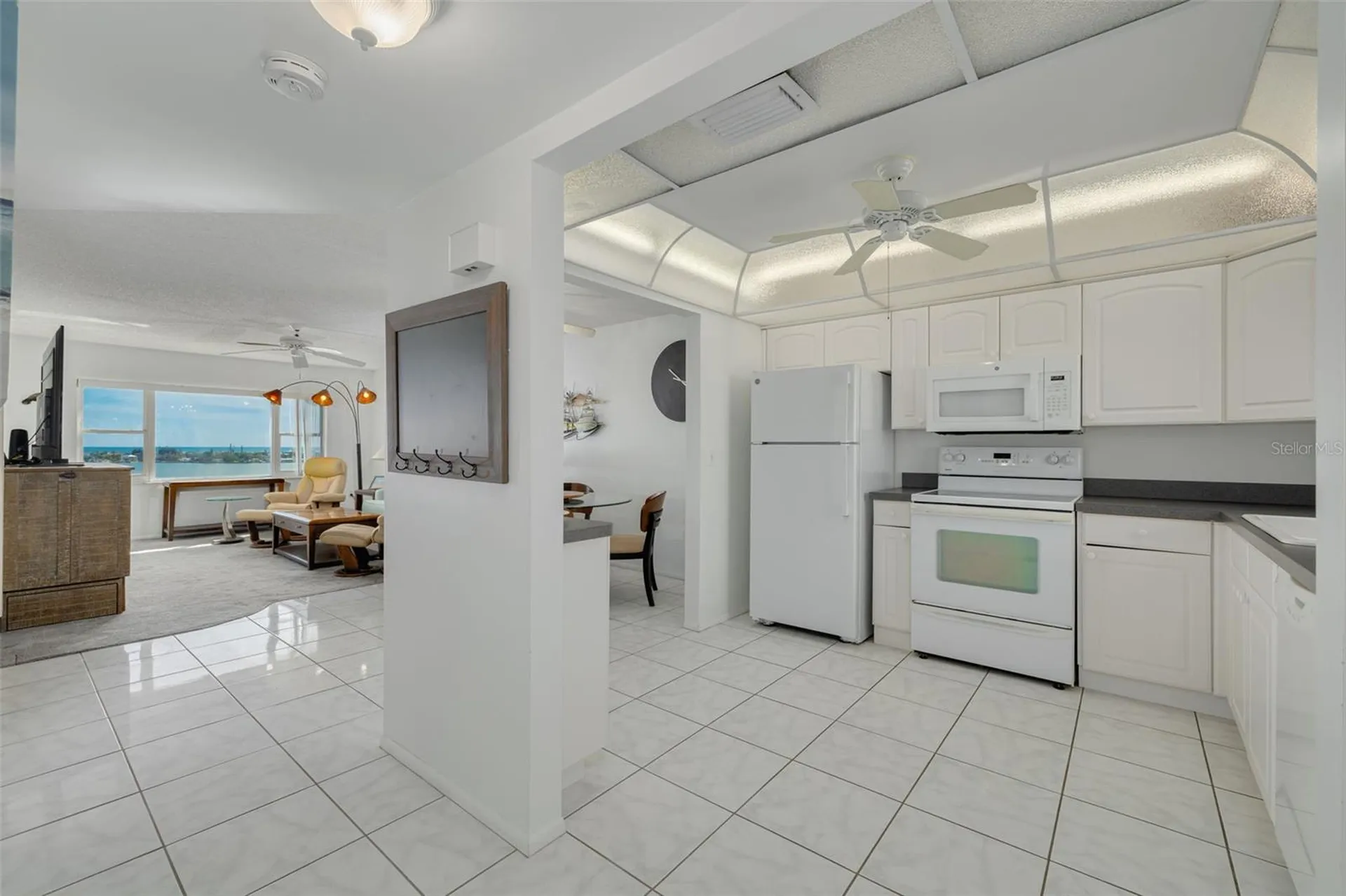 4525 Cove Circle St Petersburg FL 33708