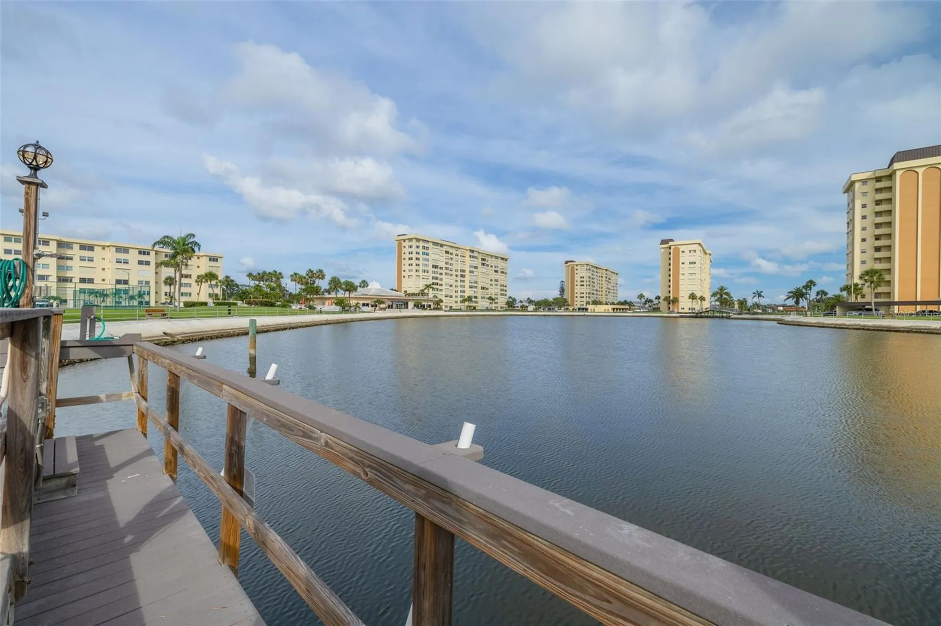 4525 Cove Circle St Petersburg FL 33708