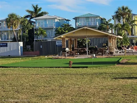 4525 Cove Circle St Petersburg FL 33708