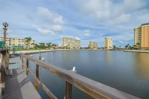 4525 Cove Circle St Petersburg FL 33708