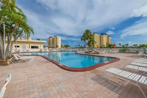 4525 Cove Circle St Petersburg FL 33708