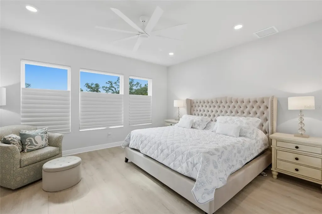 2245 Muesel Street Sarasota FL 34237