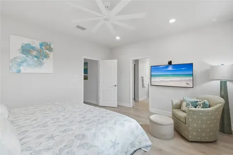 2245 Muesel Street Sarasota FL 34237