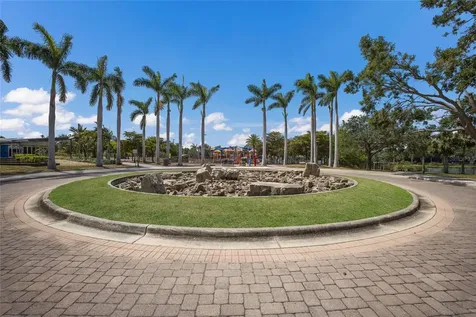 2245 Muesel Street Sarasota FL 34237