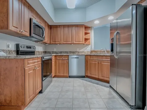 5318 Edgewater Way Oxford FL 34484