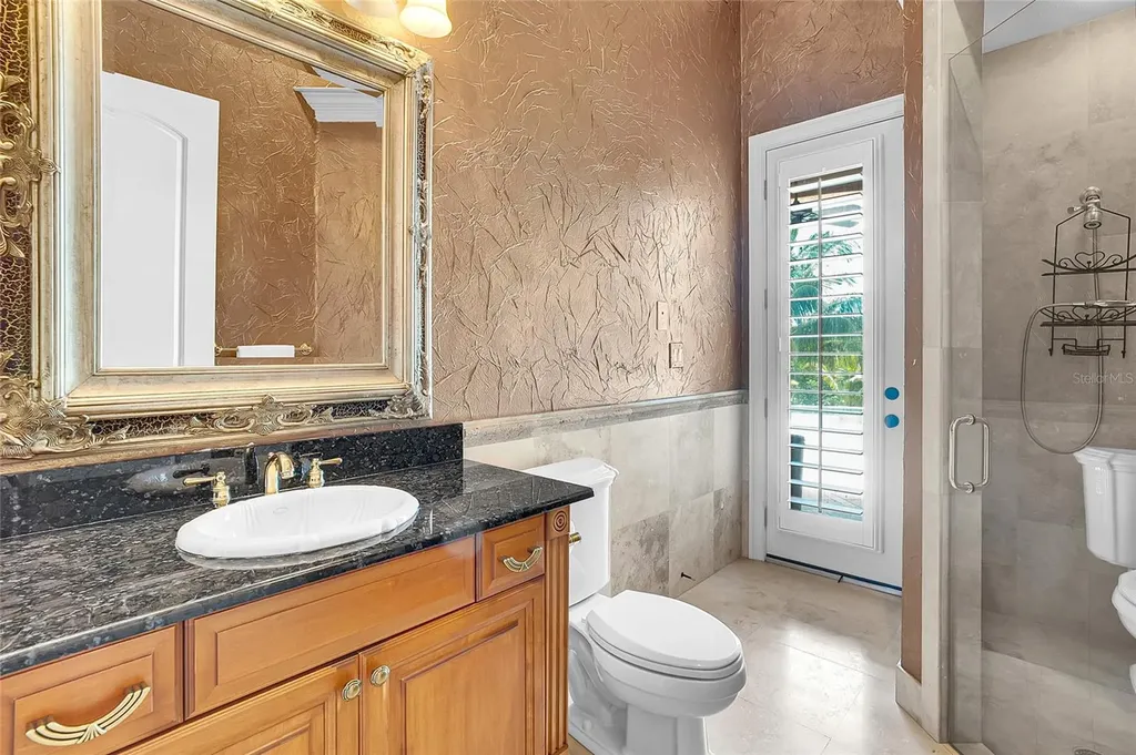 8707 Silverthorn Road Seminole FL 33777