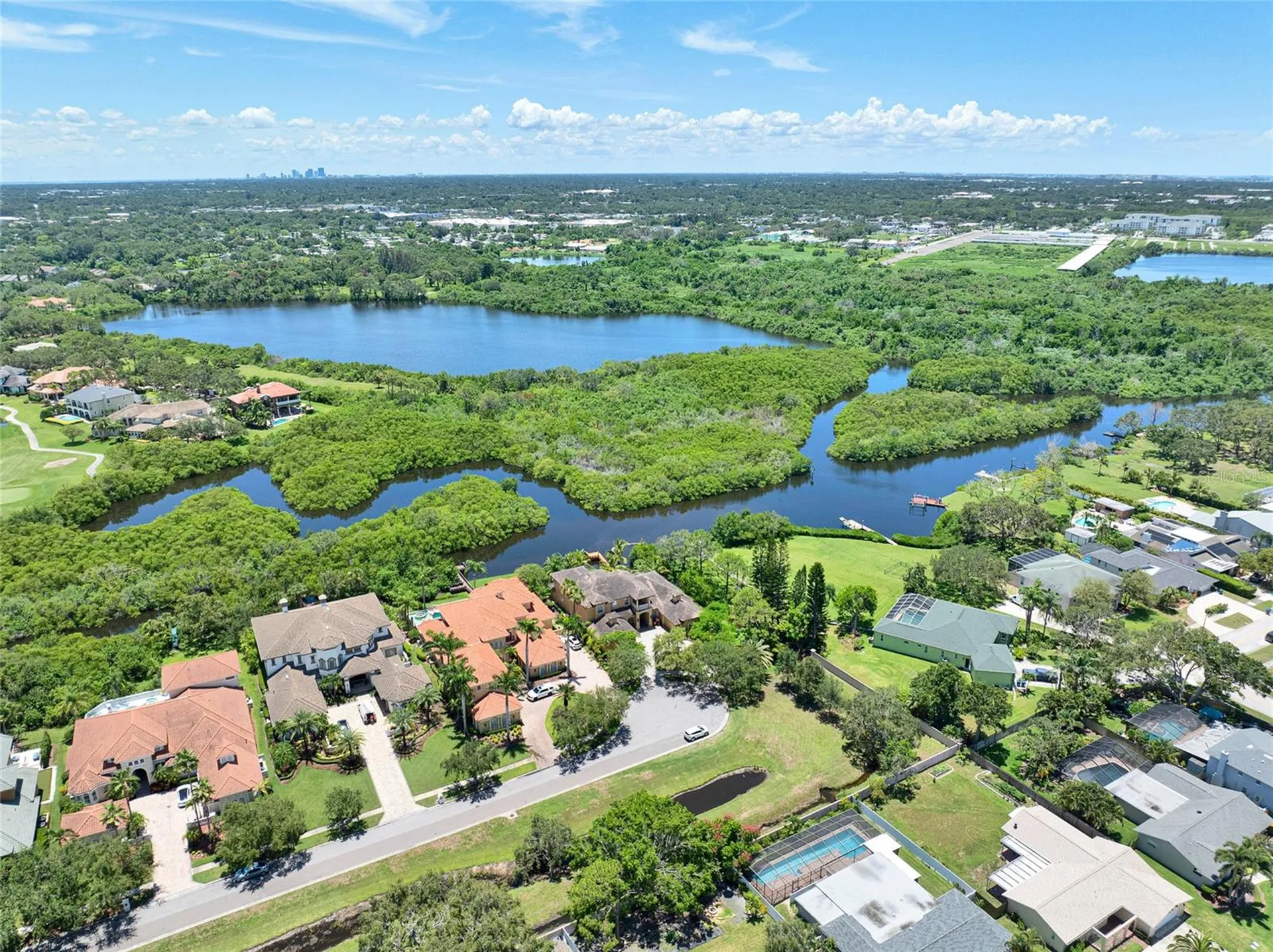 8707 Silverthorn Road Seminole FL 33777