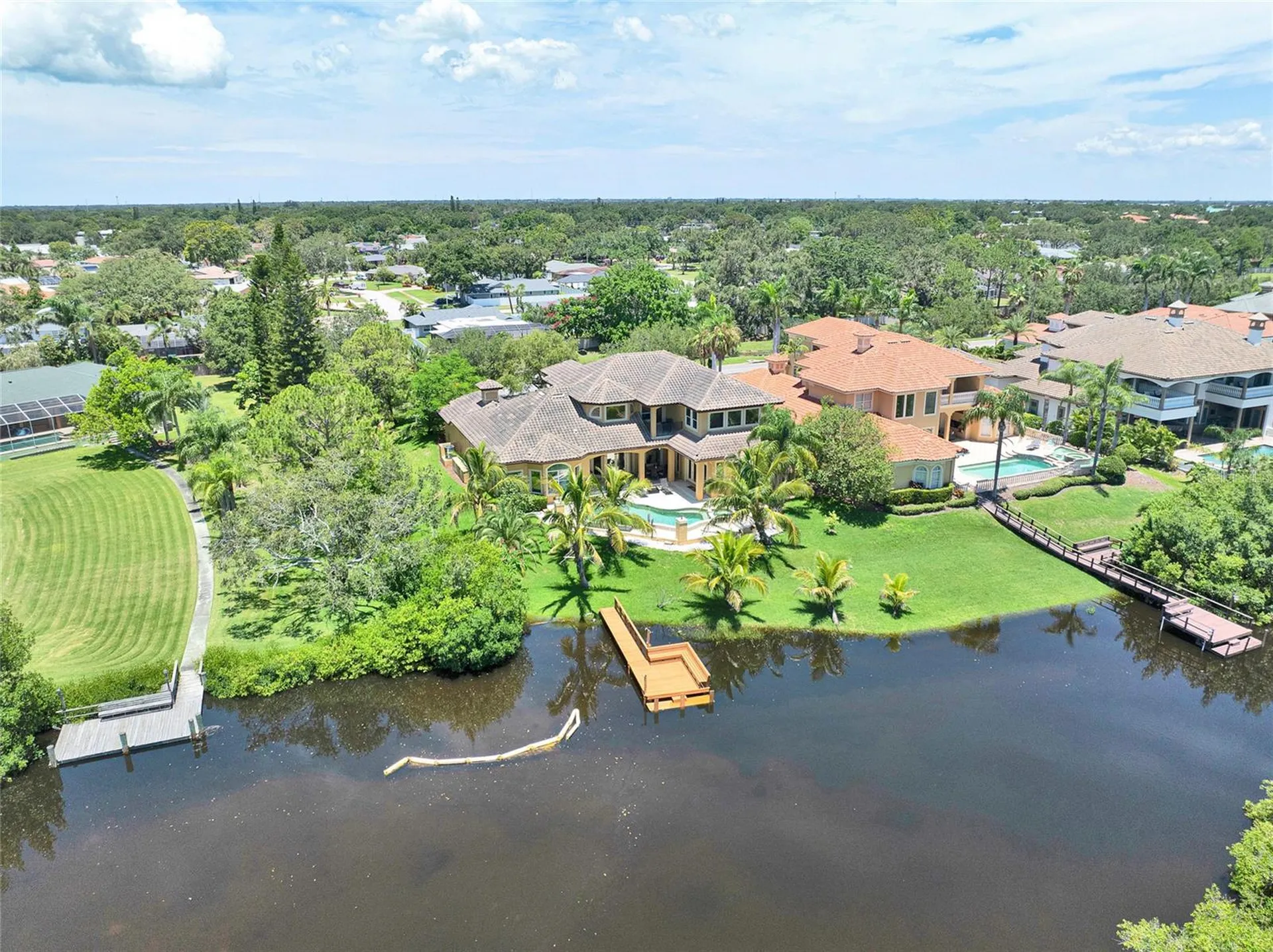 8707 Silverthorn Road Seminole FL 33777
