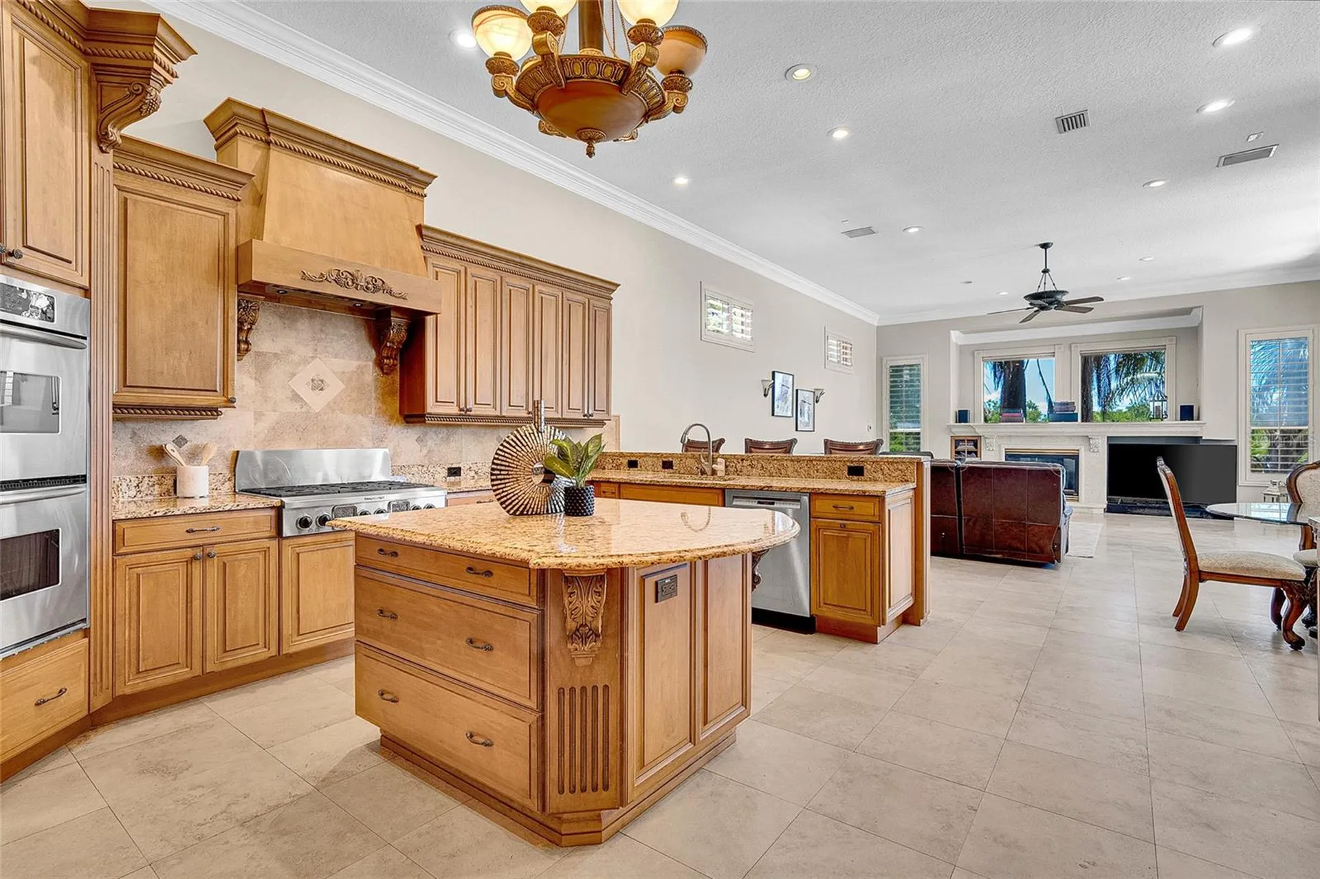 8707 Silverthorn Road Seminole FL 33777