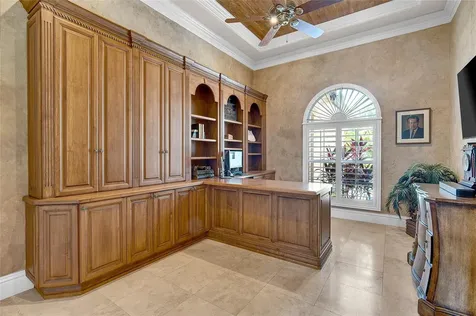 8707 Silverthorn Road Seminole FL 33777