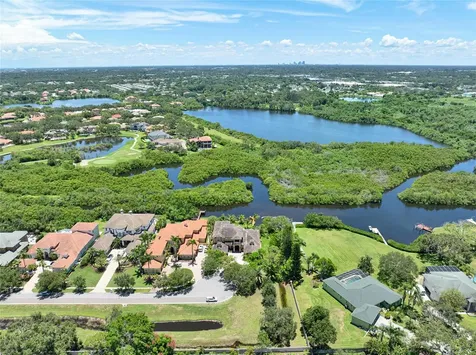 8707 Silverthorn Road Seminole FL 33777