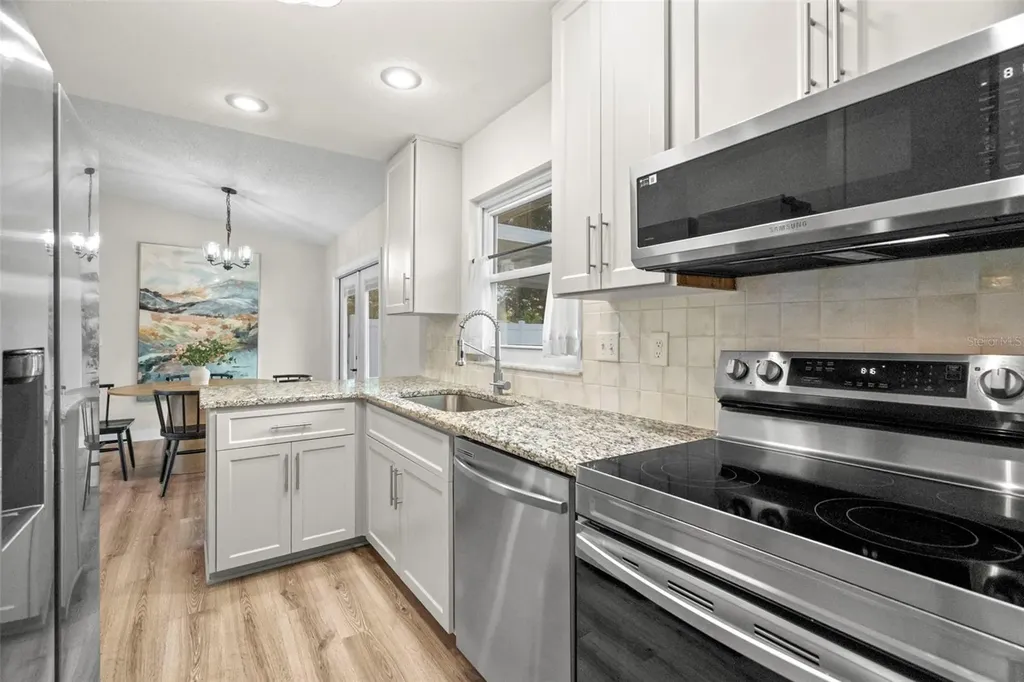 6500 Briar Ridge Court N Pinellas Park FL 33782
