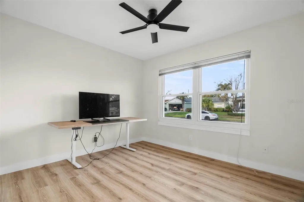 6500 Briar Ridge Court N Pinellas Park FL 33782