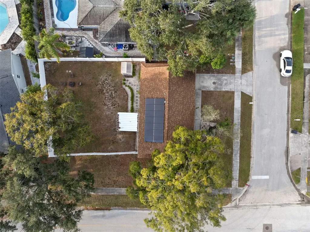6500 Briar Ridge Court N Pinellas Park FL 33782