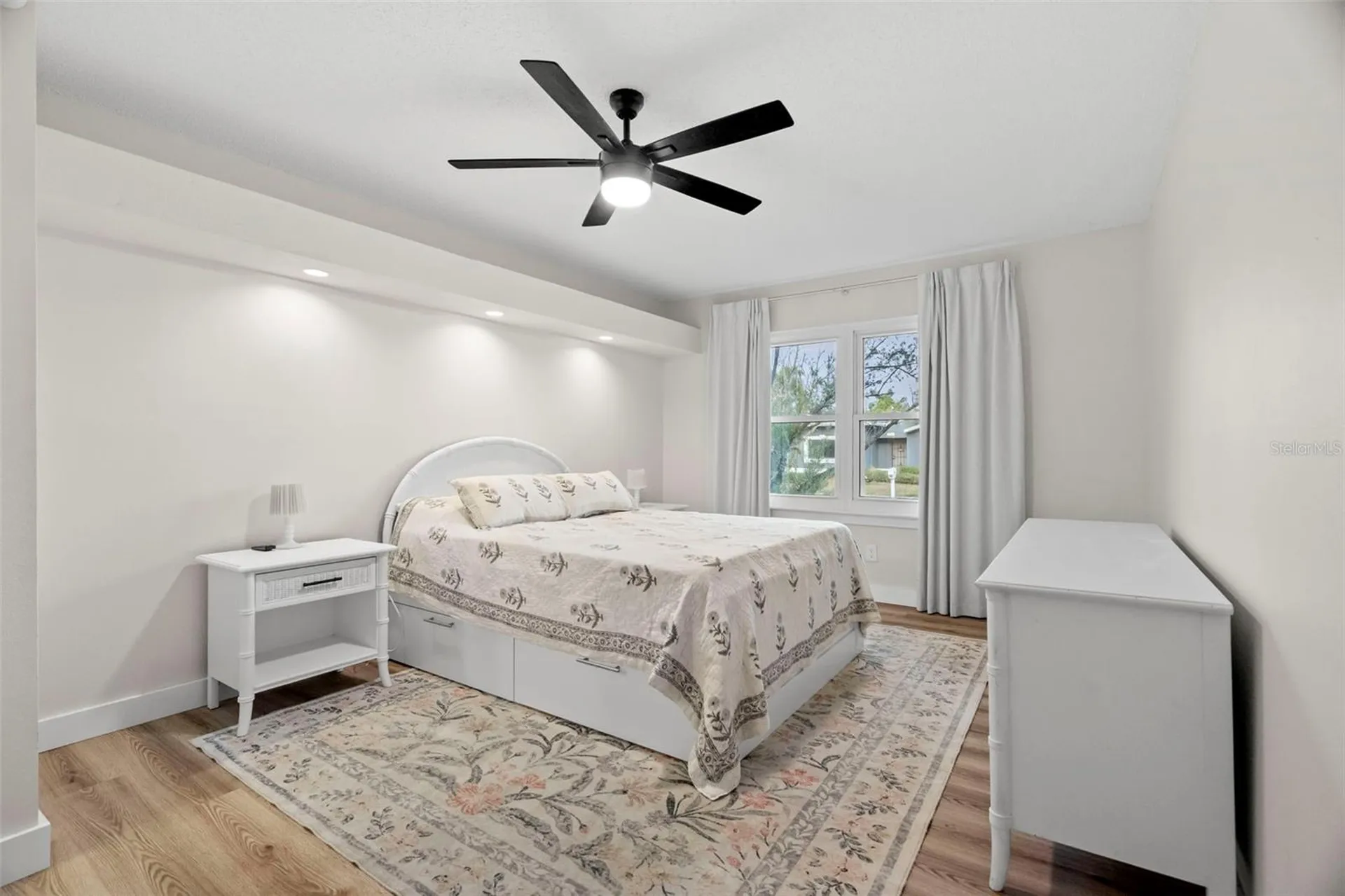 6500 Briar Ridge Court N Pinellas Park FL 33782