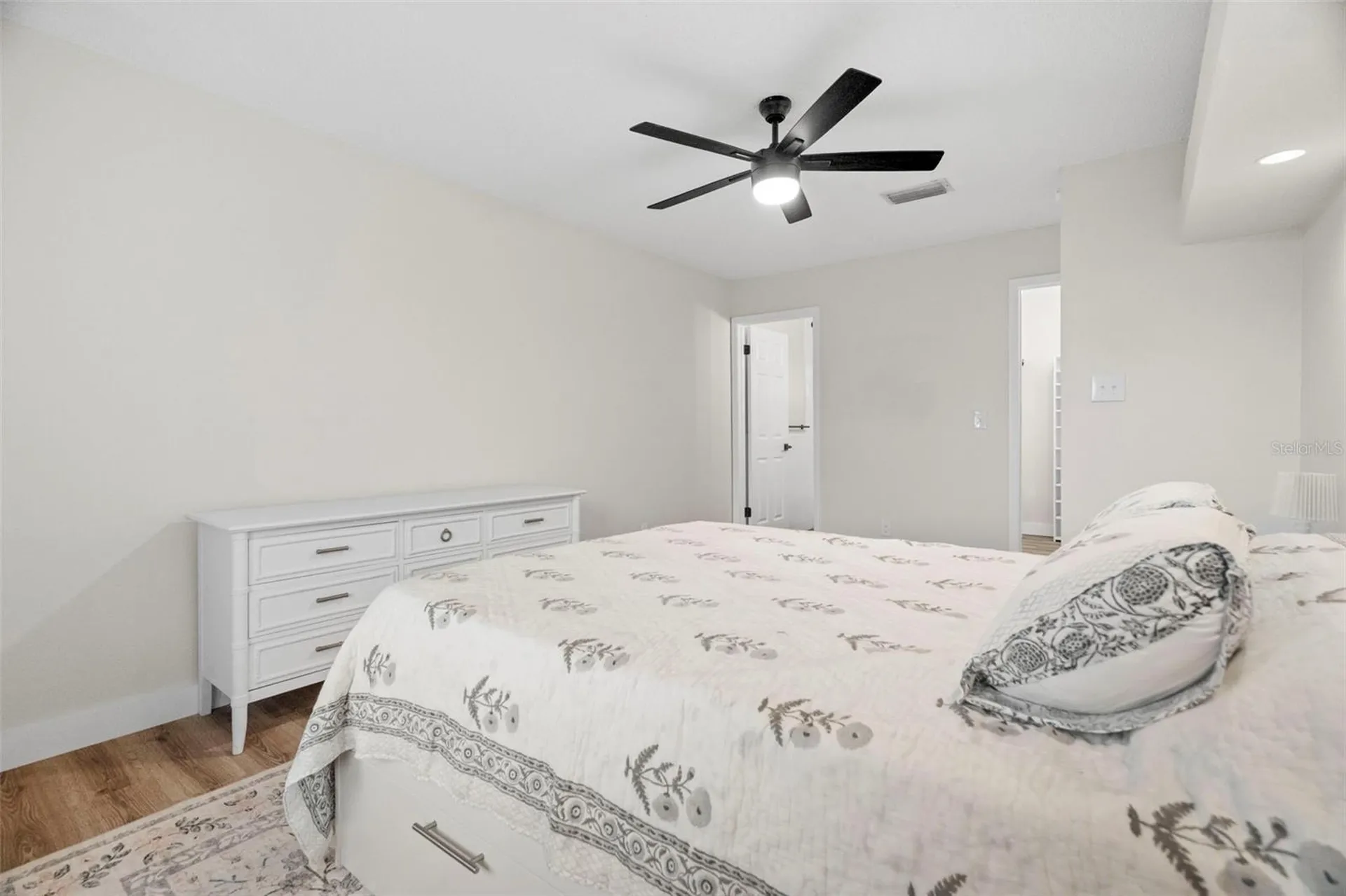 6500 Briar Ridge Court N Pinellas Park FL 33782