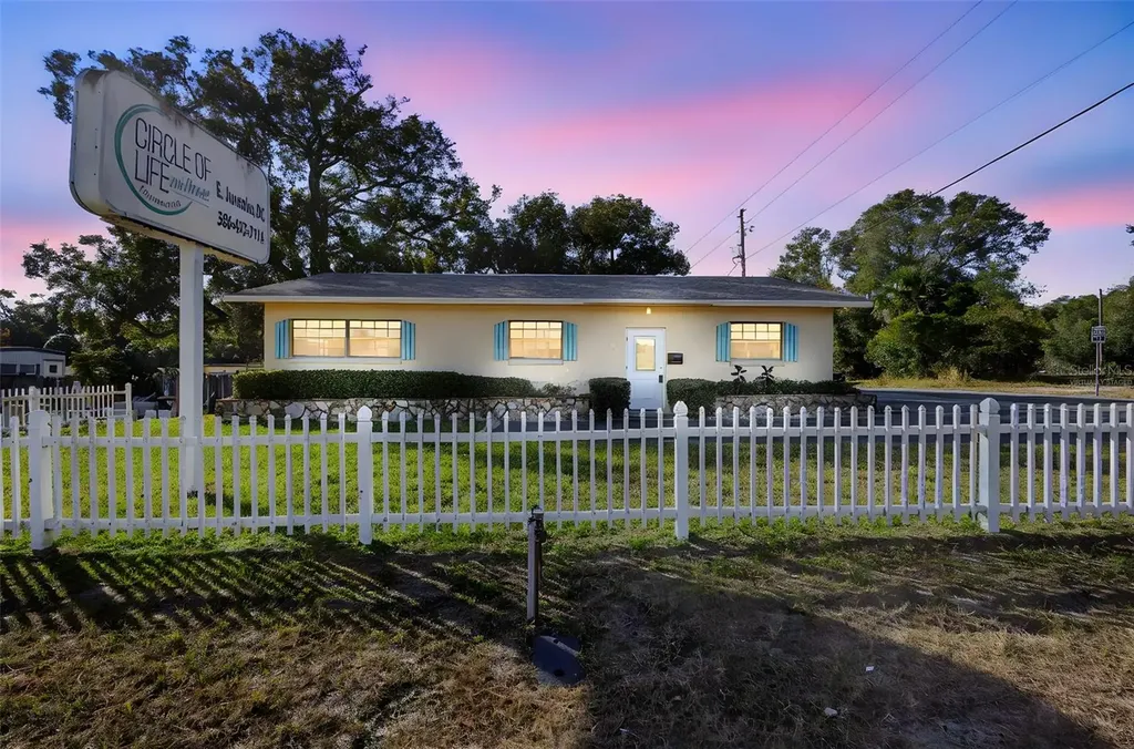 1995 N Volusia Avenue Orange City FL 32763