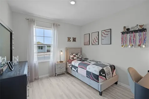 1600 Hummingbird Road Winter Haven FL 33884