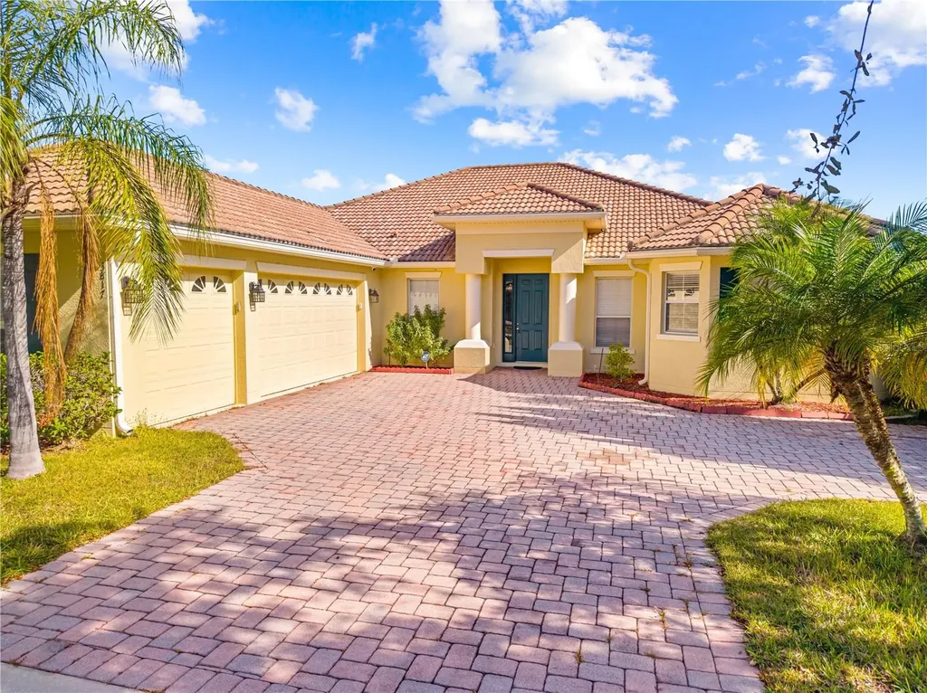 3817 Golden Feather Way Kissimmee FL 34746