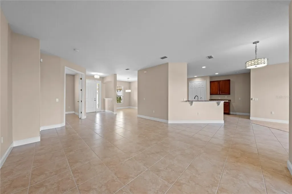 3817 Golden Feather Way Kissimmee FL 34746