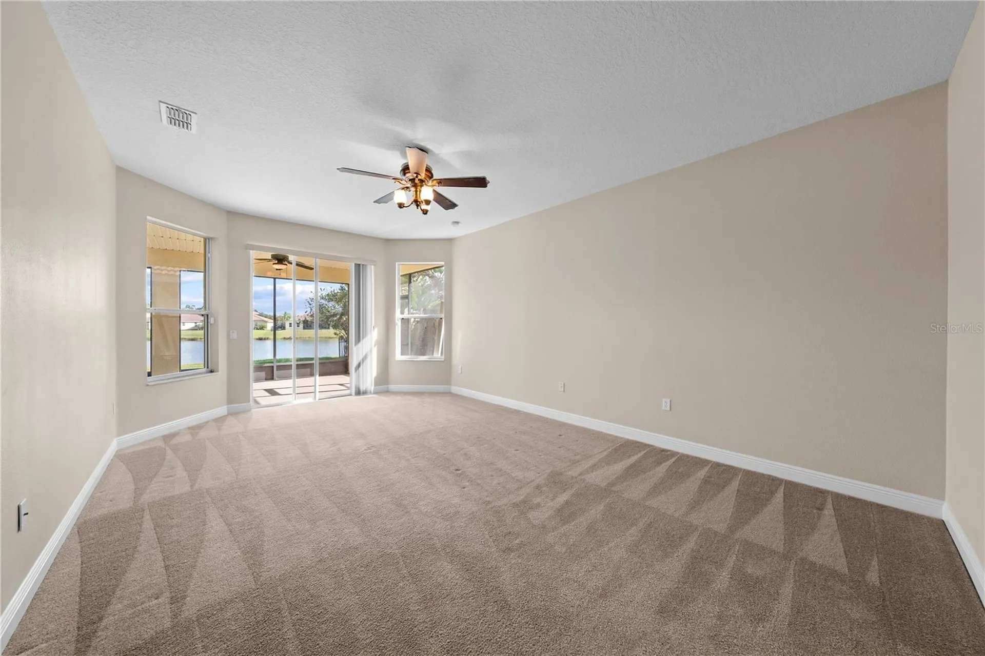 3817 Golden Feather Way Kissimmee FL 34746