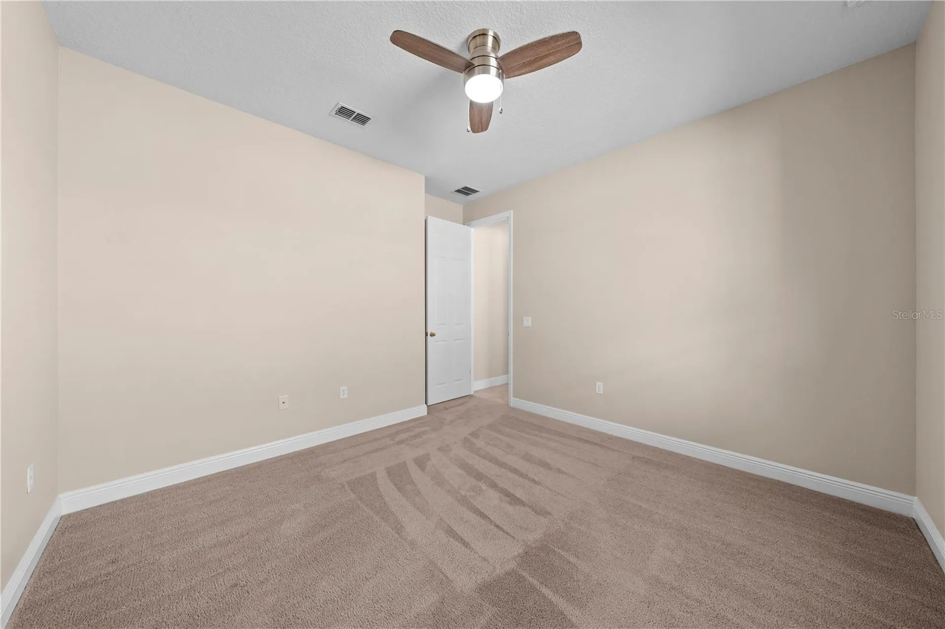 3817 Golden Feather Way Kissimmee FL 34746