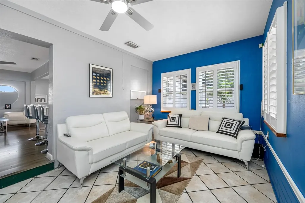 8444 8th Way N St Petersburg FL 33702