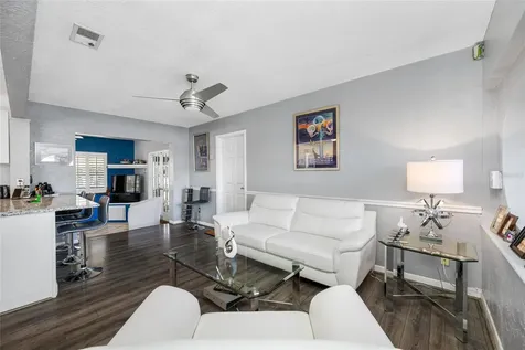 8444 8th Way N St Petersburg FL 33702