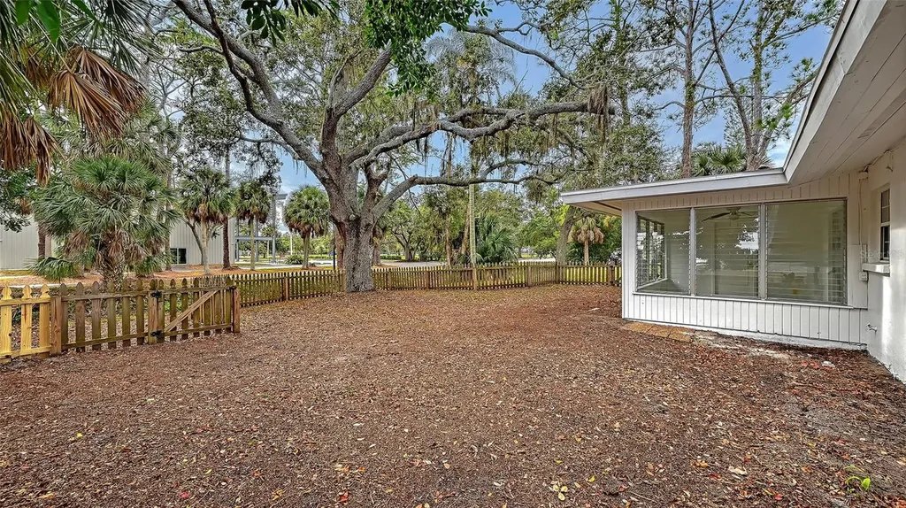 3214 Savage Road Sarasota FL 34231