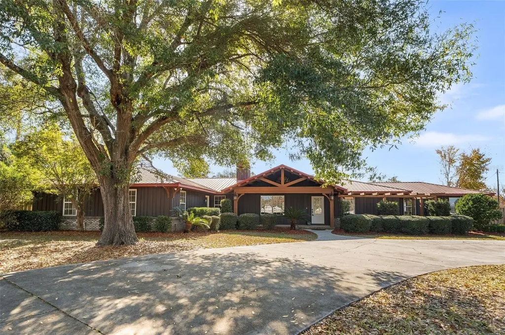 137 SW Meadow Terrace Lake City FL 32024
