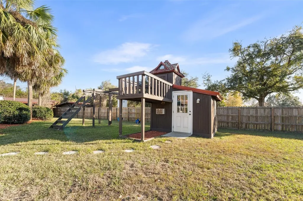 137 SW Meadow Terrace Lake City FL 32024