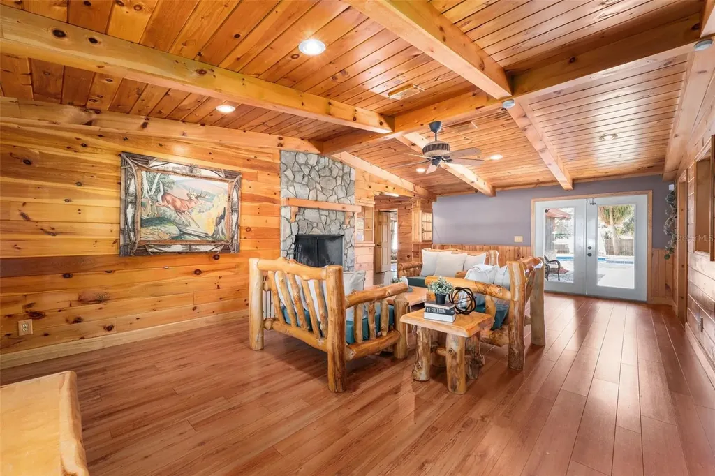 137 SW Meadow Terrace Lake City FL 32024