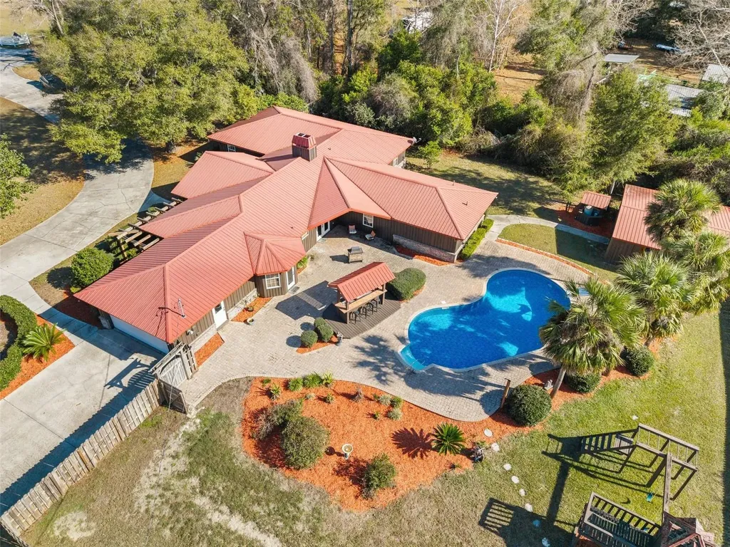 137 SW Meadow Terrace Lake City FL 32024