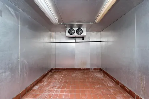 7155 S Orange Blossom Trail Orlando FL 32809